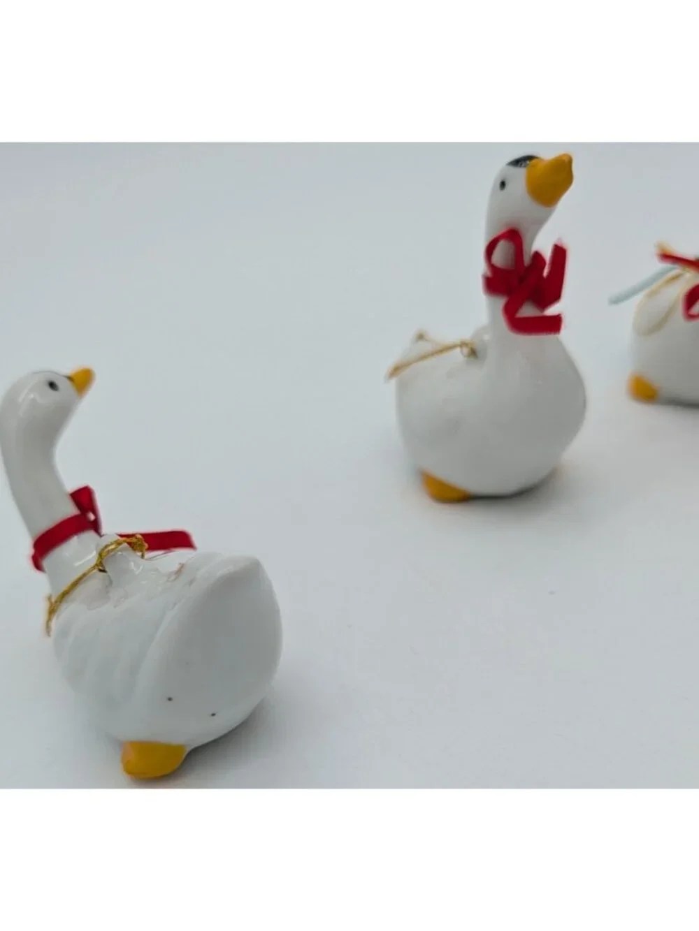 lot of 3 WHITE CERAMIC DUCK GOOSE geese w/RED BOW 2.5” ORNAMENT